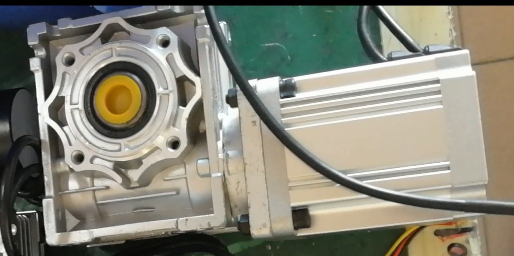 80無刷.JPG 80無刷.JPG